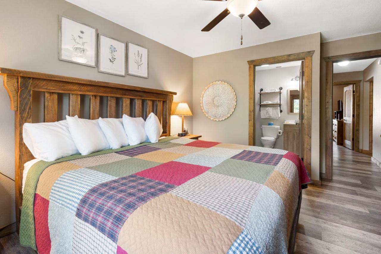 Table Rock Resorts At Indian Point Eksteriør billede